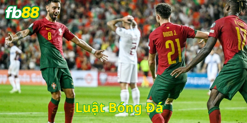 Yếu tố ảnh hưởng Luật Bóng Đá